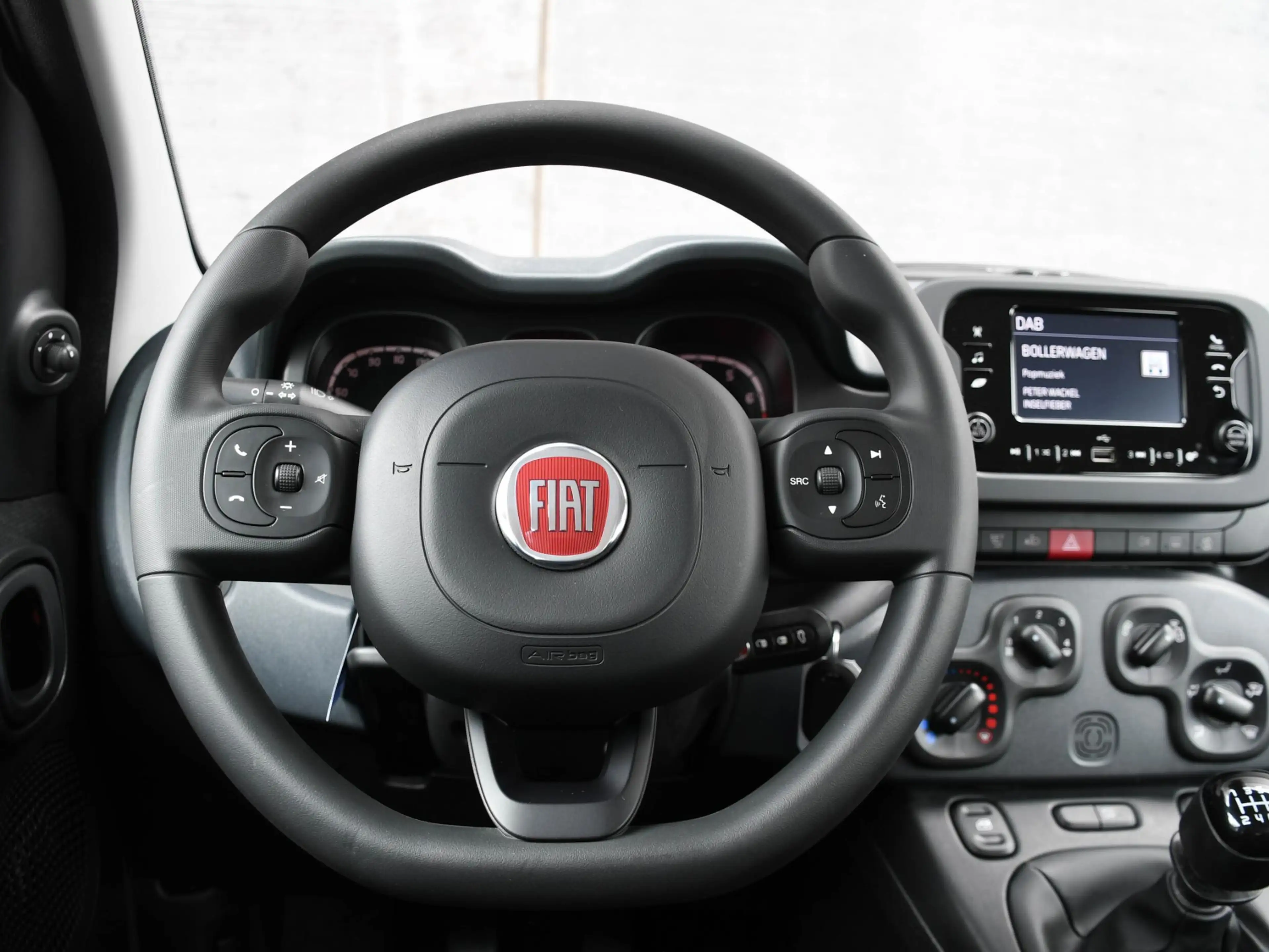 Fiat Panda Urban 1.0 Hybrid 70pk PDC ACHTER | DAB RADIO | AIR — photo 14