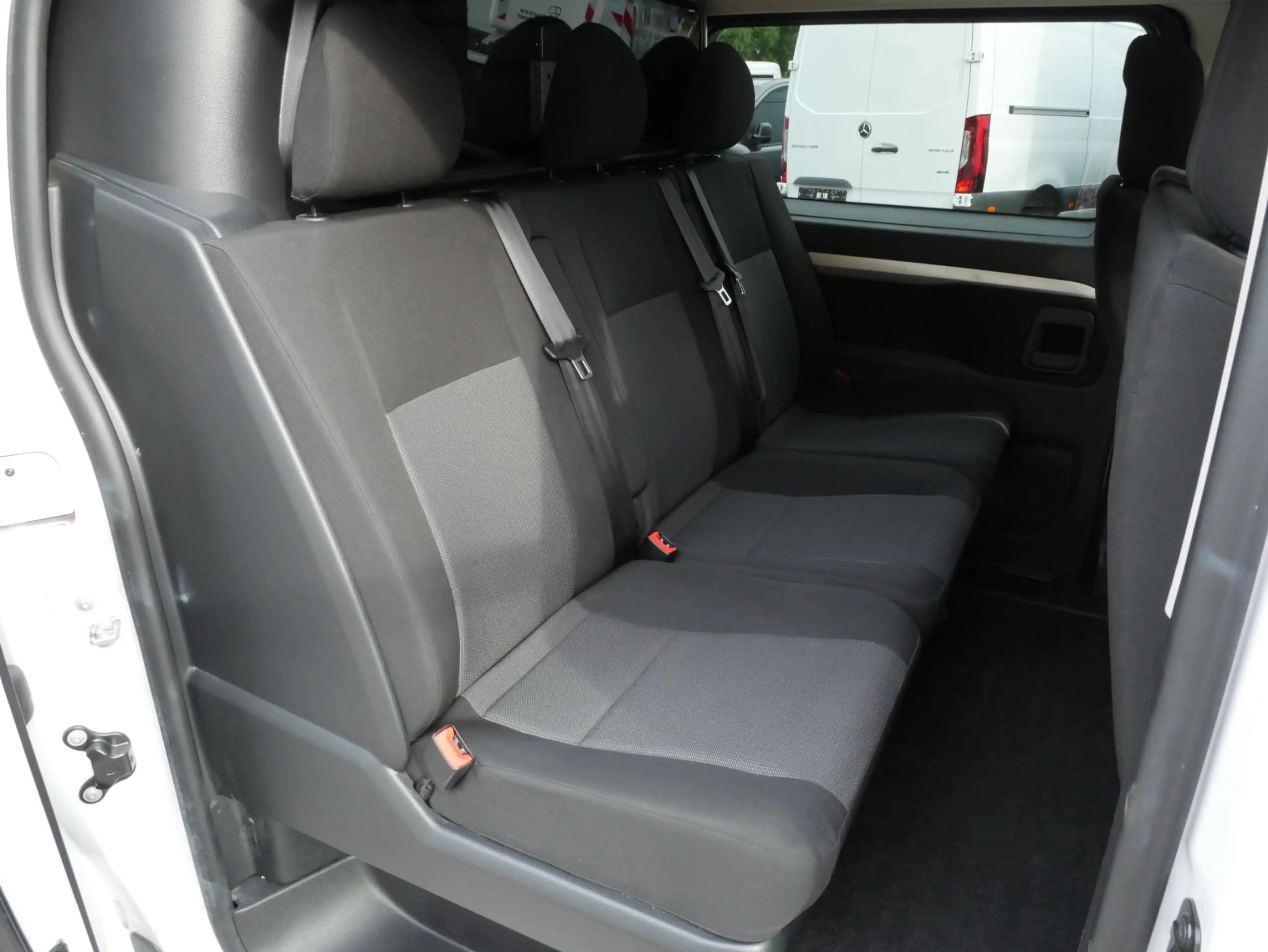 Peugeot Expert 2.0 BlueHDI 180PK L3 Dubbel cabine Automaat Cruise — photo 14