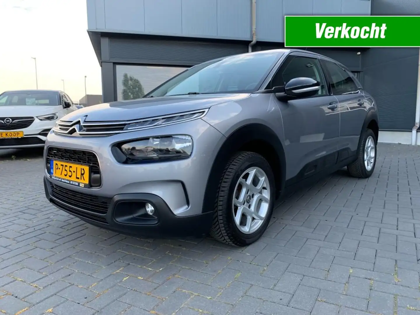 Citroen C4 Cactus 1.2 Aut.Pure Tech Feel Navigatie Grau - 1
