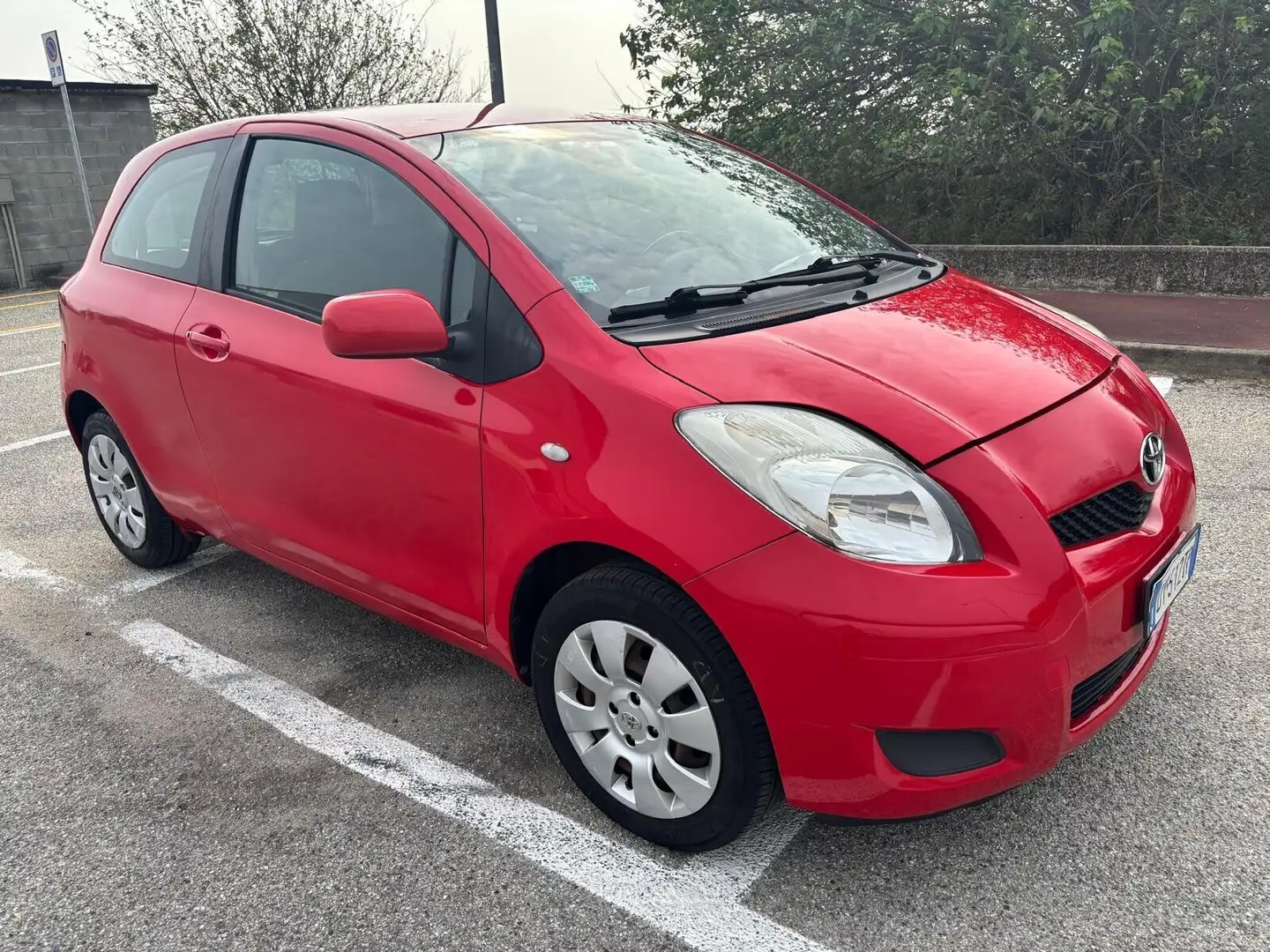 Toyota Yaris Yaris 1.0 3 porte Sol Rosso - 2