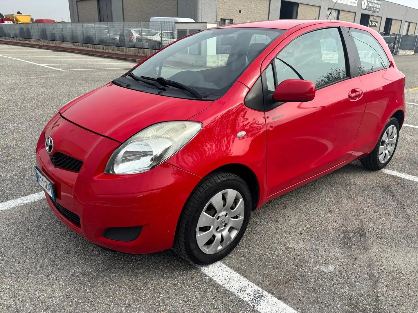 Toyota Yaris Yaris 1.0 3 porte Sol Rosso - 1