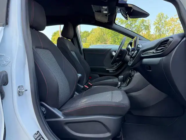 Ford Puma view 9