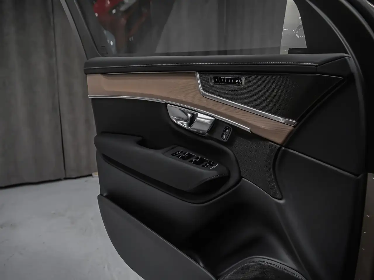 Volvo XC90 снимка Volvo XC90