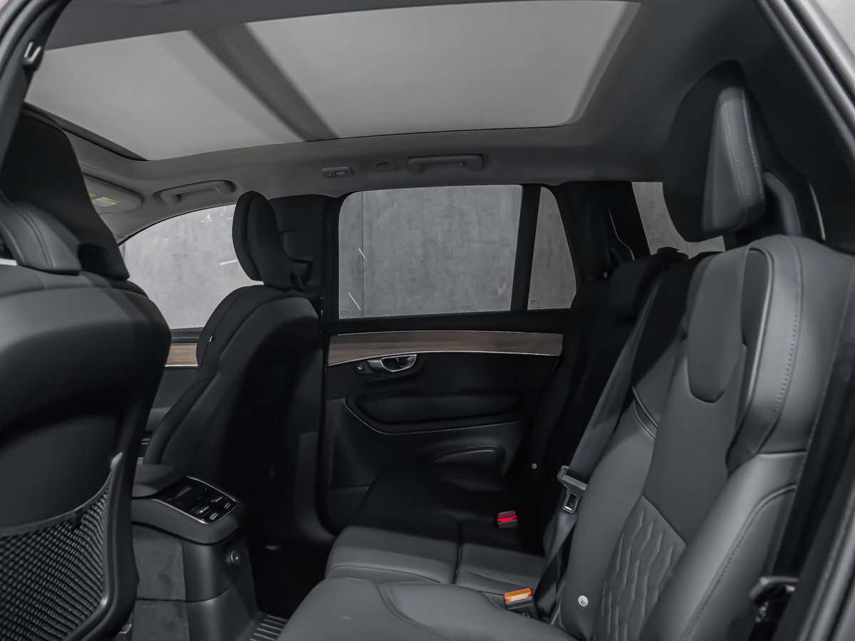 2026 Volvo XC90 Plus 7-Seater (Bright Theme) thumb 15