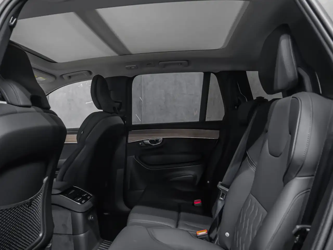 Volvo XC90 снимка Volvo XC90
