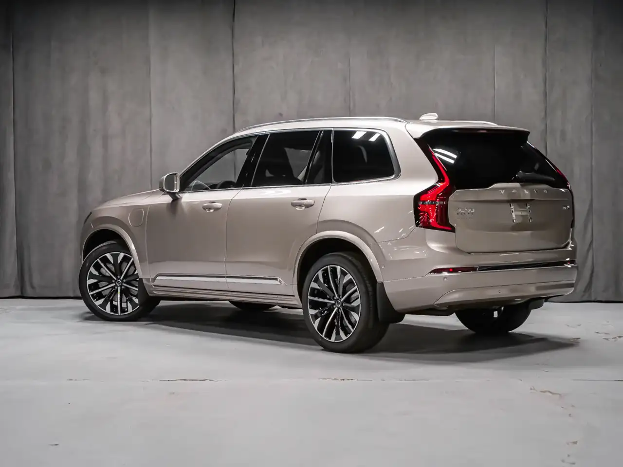 Volvo XC90 снимка Volvo XC90