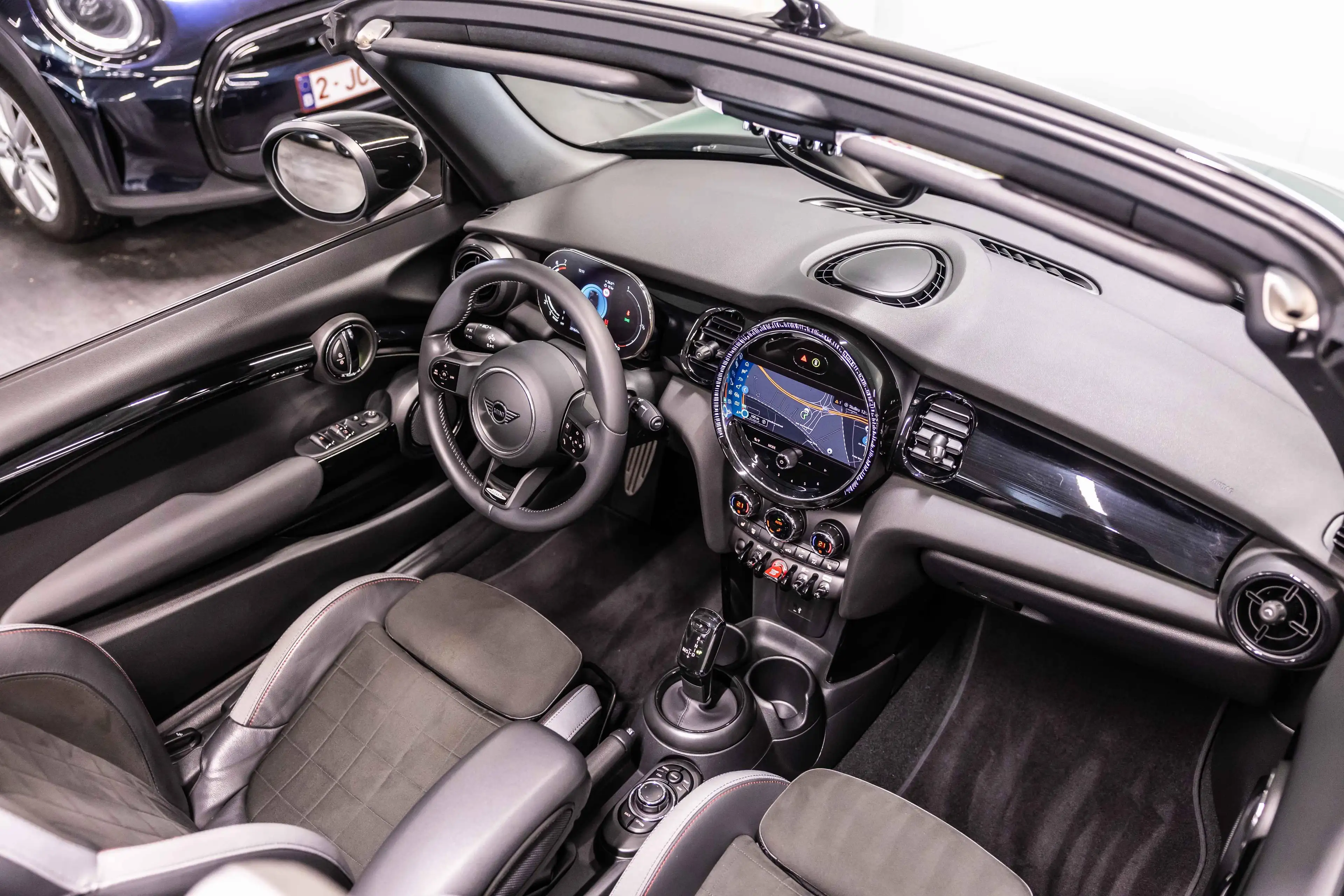 MINI Cooper Cabrio JCW trim — photo 15
