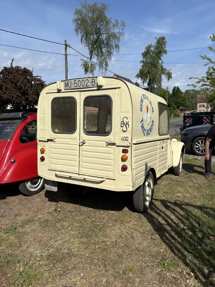Citroen 2CV Ak400, foto 4