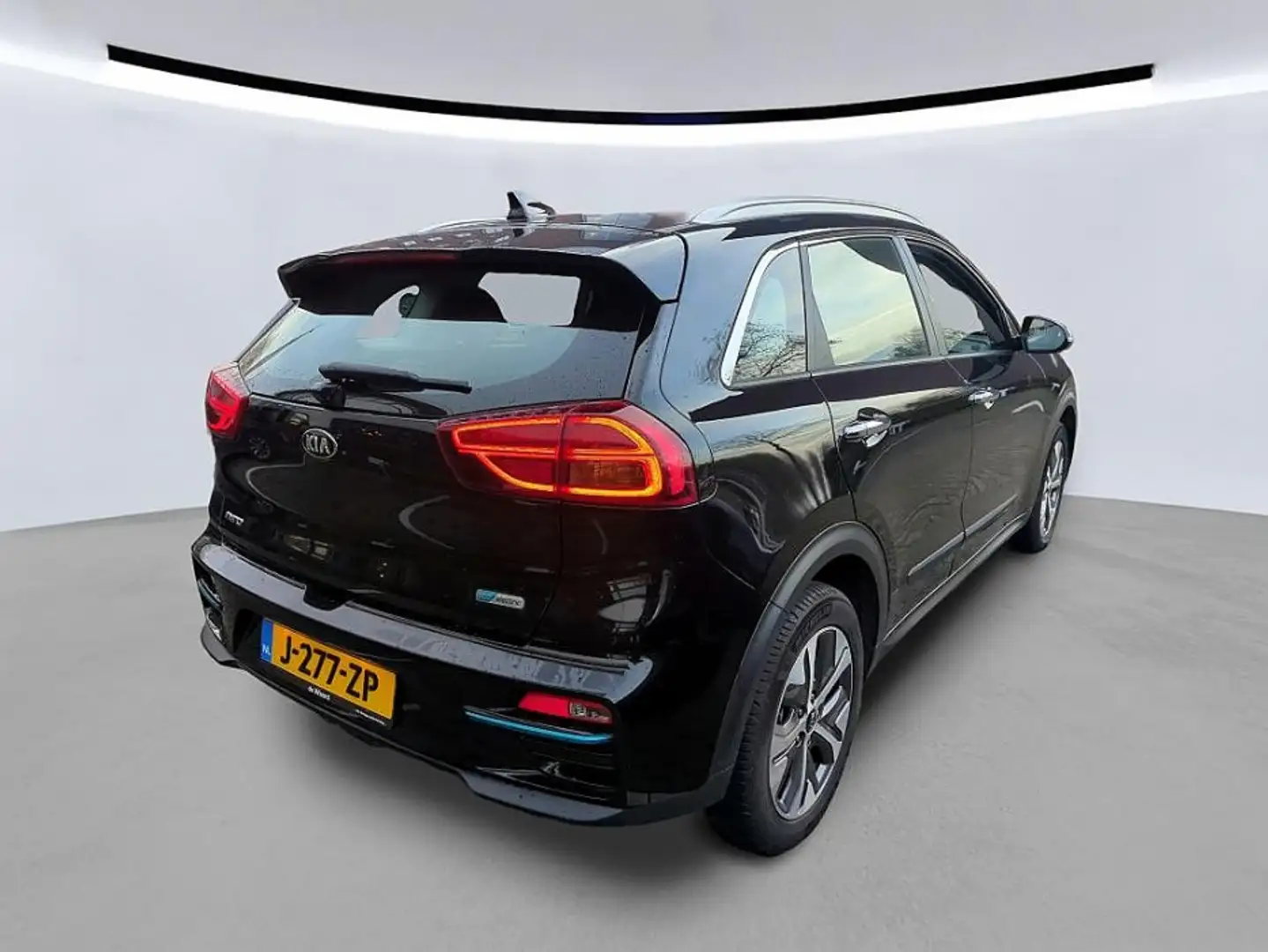 Kia e-Niro DynamicLine 64 kWh 3 fase Leer/stof bekl. | Camera Noir - 2
