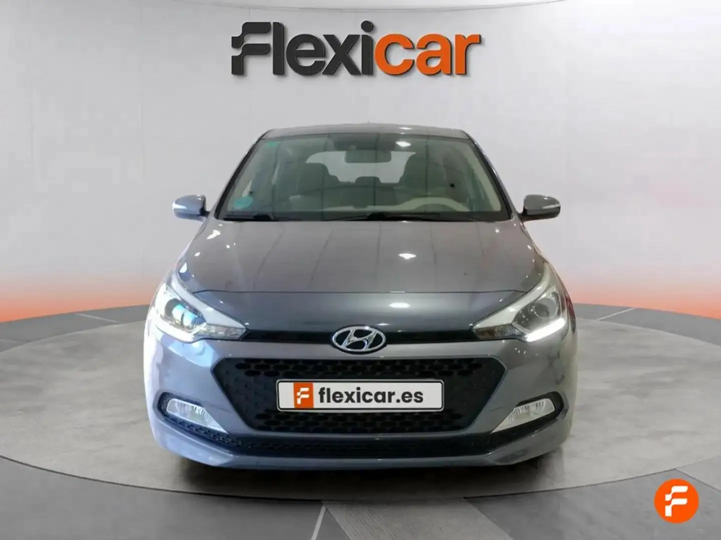 Hyundai i20 1.1CRDI Essence Amarillo - 2