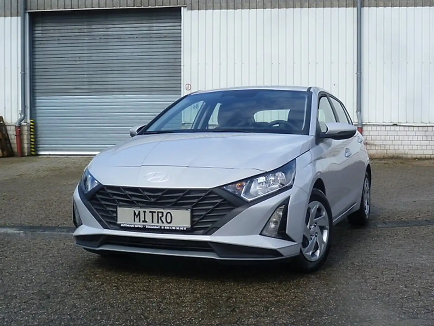 Hyundai i20 Tageszulasung Neuss Mod. Navi Kamera SHZ Klima Grau - 1