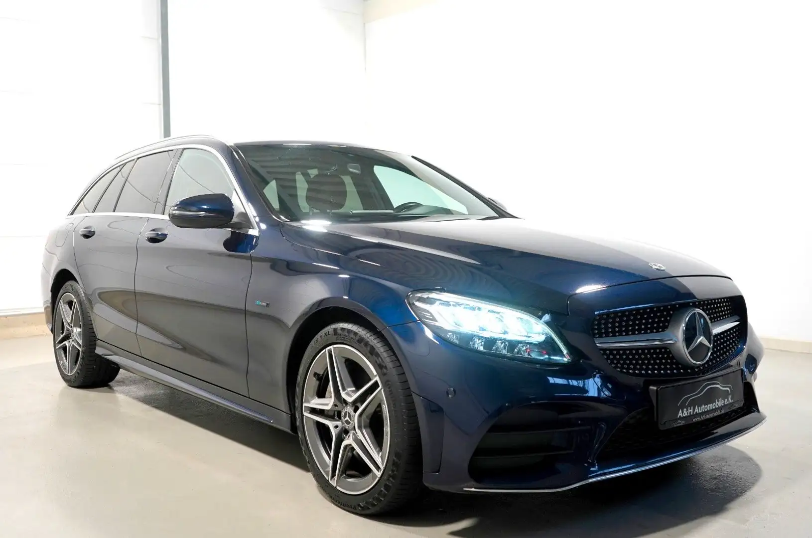 Mercedes-Benz C 300 de T AMG Line *AHK*LED*KAMERA* Bleu - 1