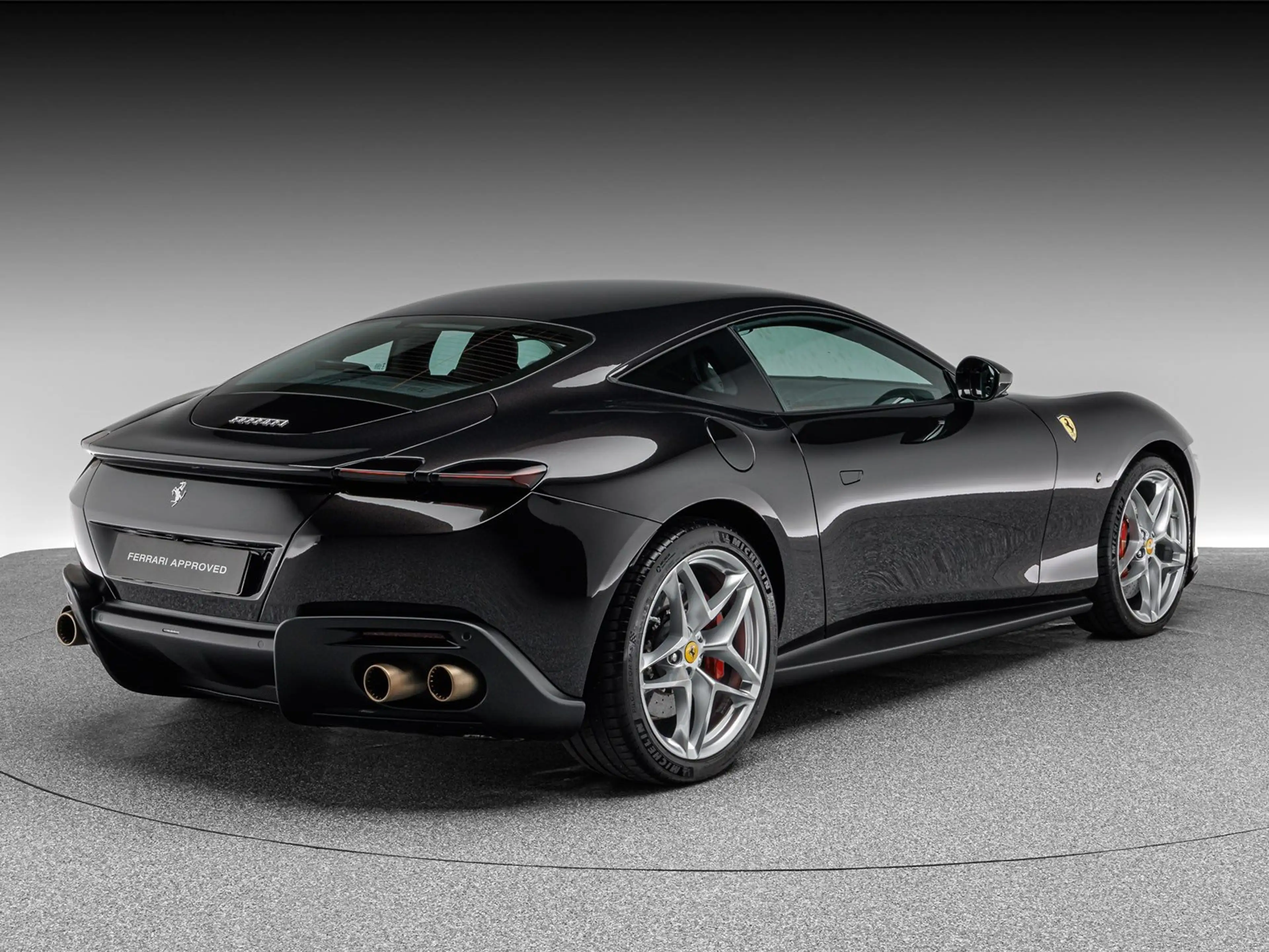 Ferrari Roma — photo 7