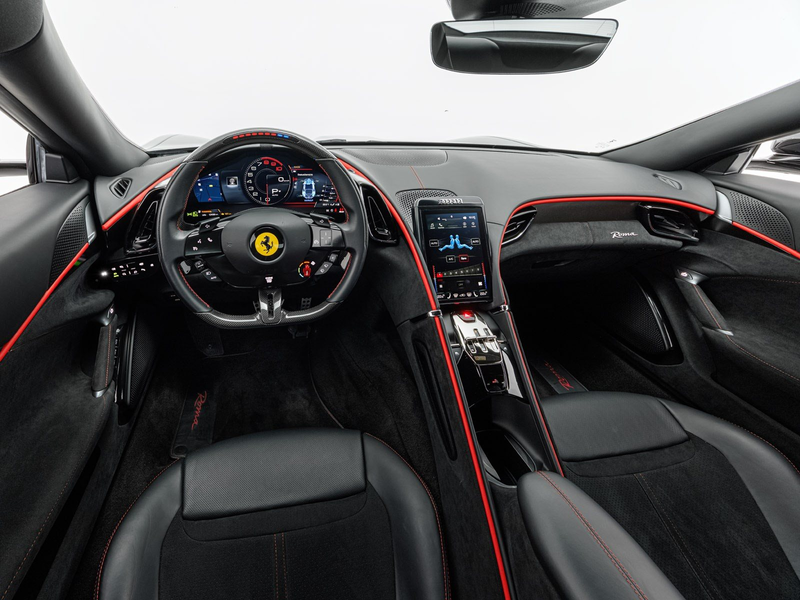 Ferrari Roma — photo 12