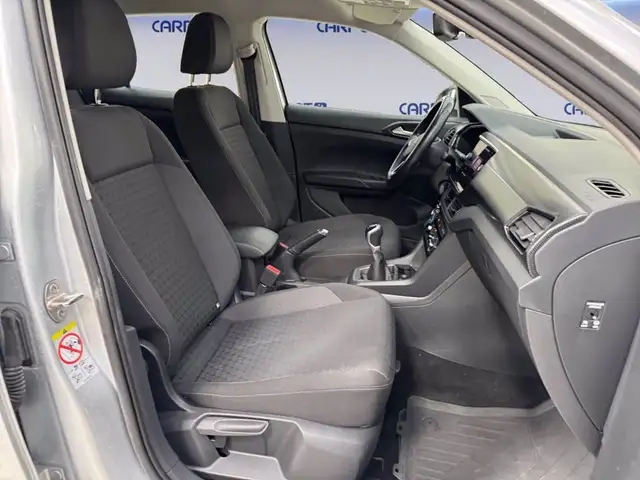 Volkswagen T-Cross view 16