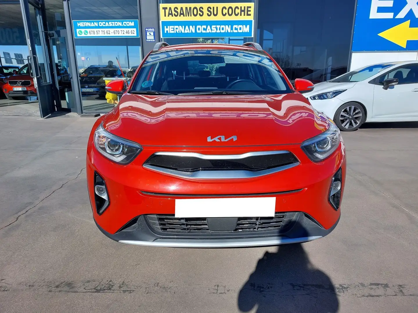 Kia Stonic 1.0 T-GDi MHEV Drive 100 Rojo - 2