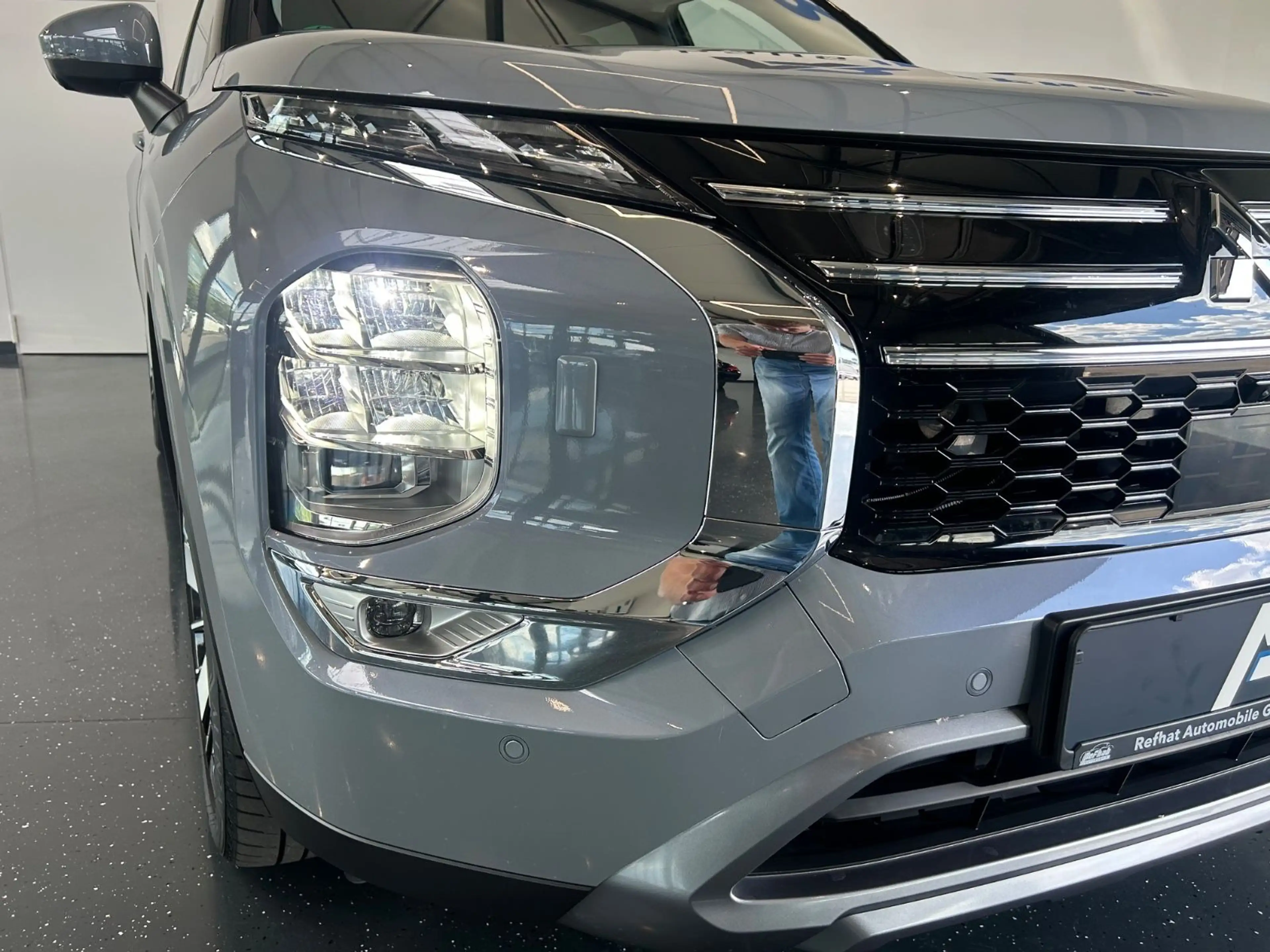 Mitsubishi Outlander 2.4 PHEV S-AWC*VOLL* — photo 5