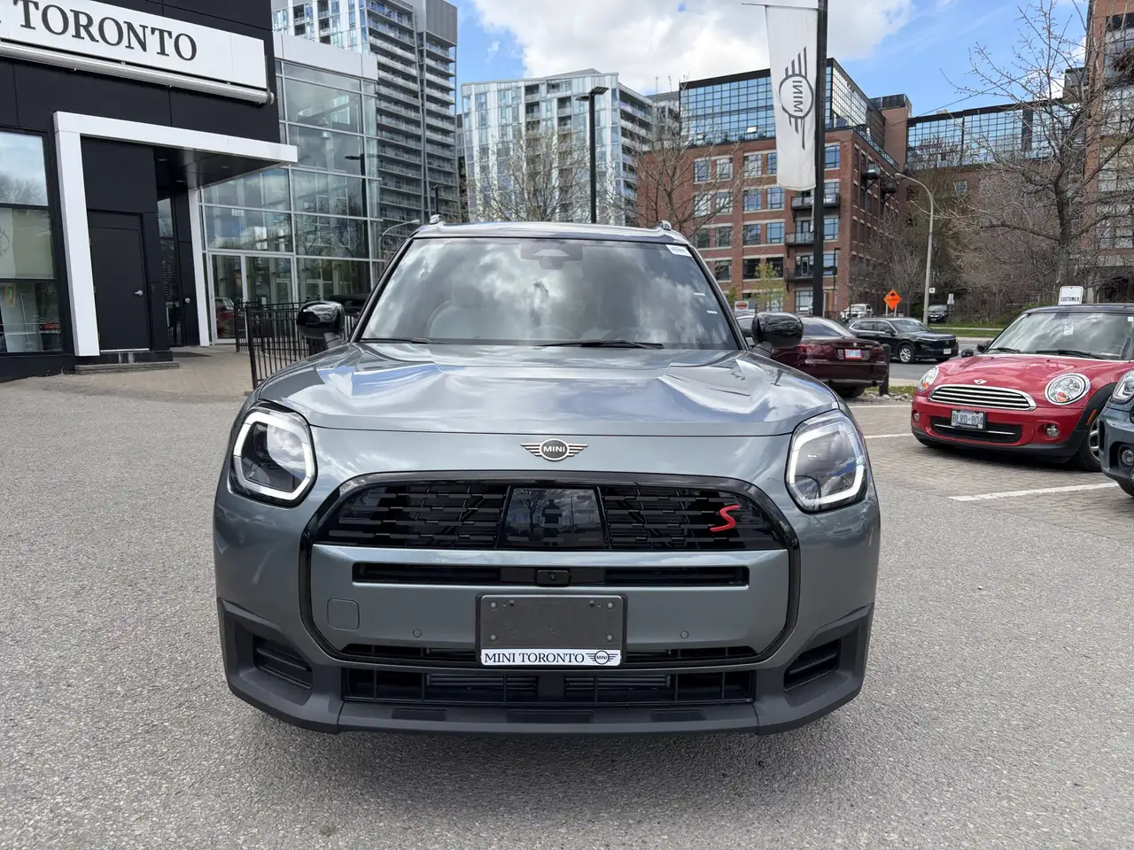 MINI Countryman снимка MINI Countryman