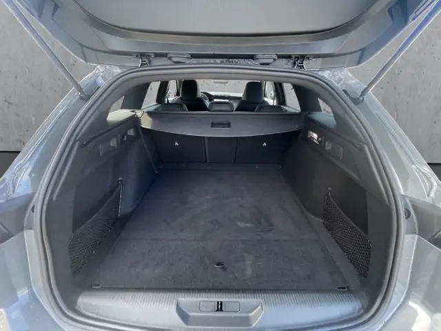 Peugeot 308 SW view 7