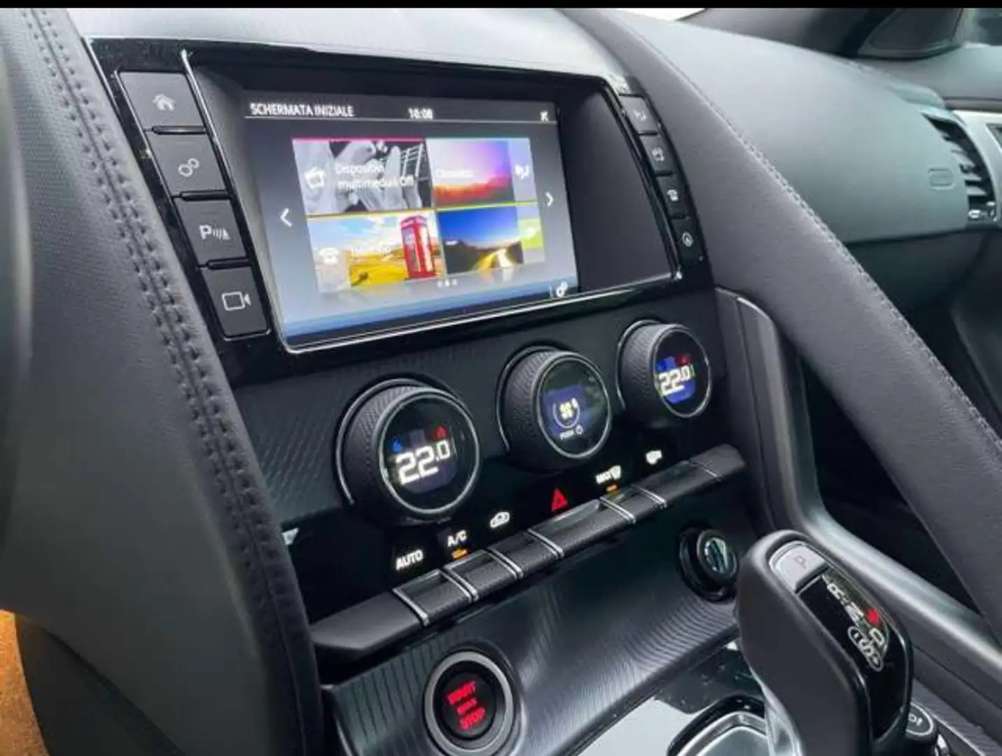 Jaguar F-Type F-Type Coupe 2.0 i4 R-Dynamic rwd 300cv auto Nero - 2