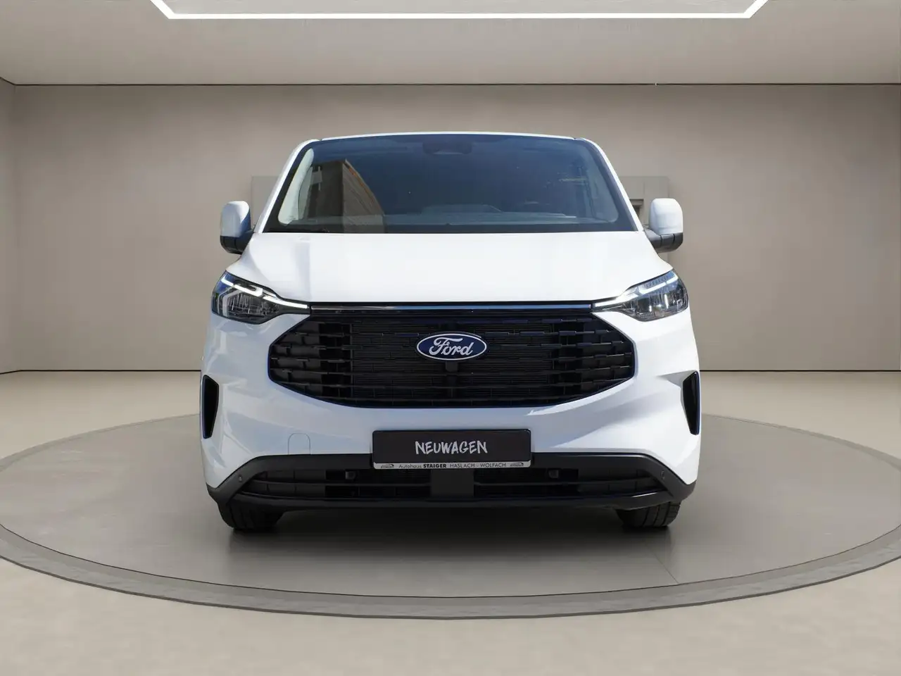 Ford Tourneo Custom 2026