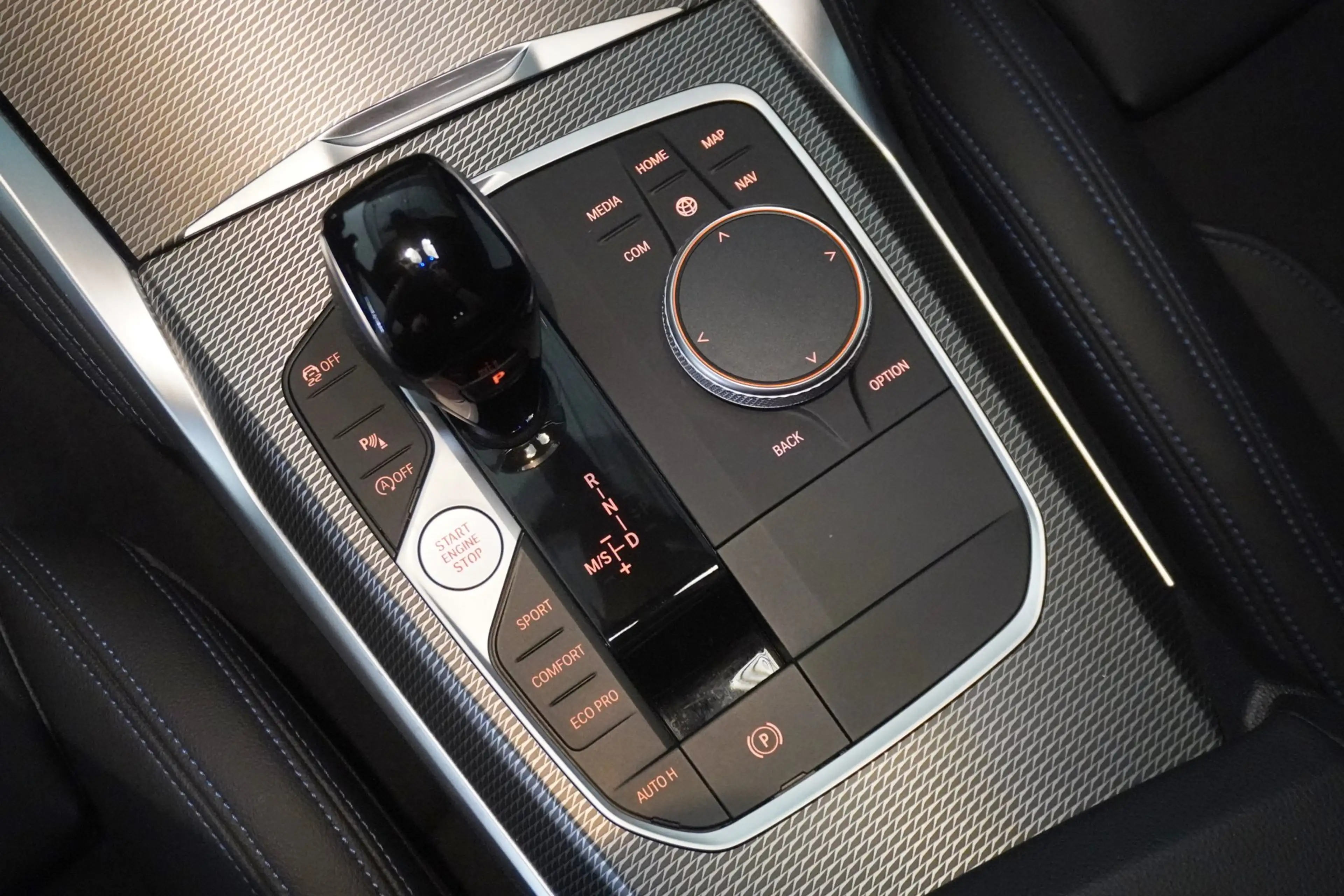 BMW 420 i — photo 12