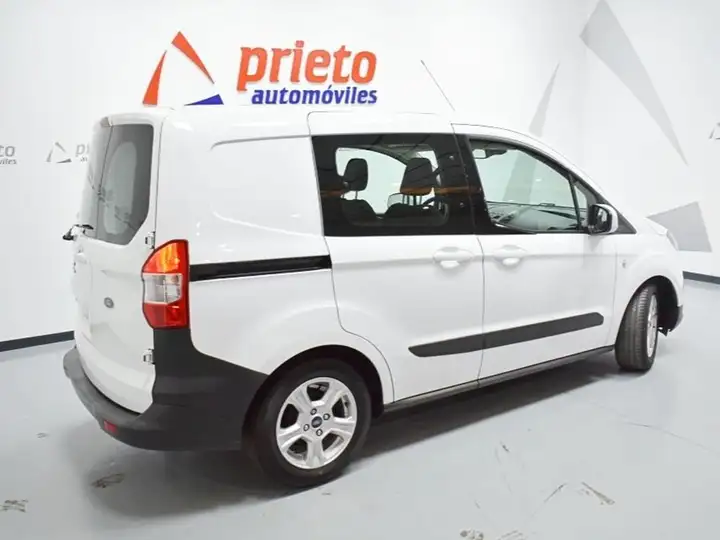 Ford 2021, foto 29