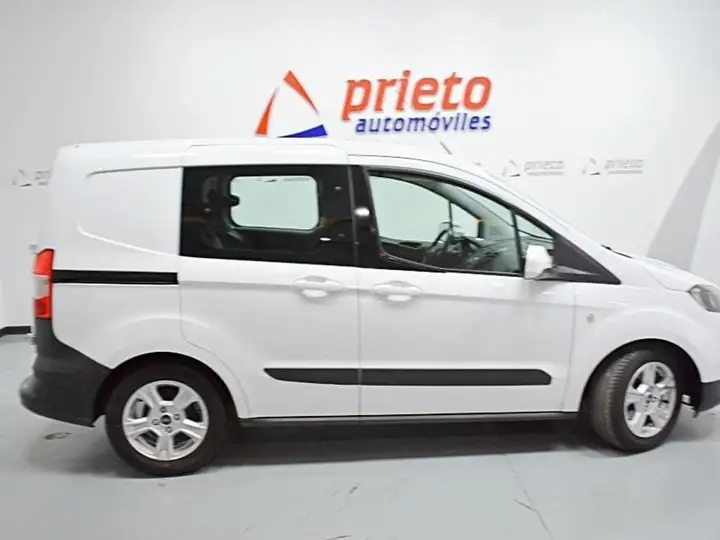 Ford 2021, foto 30