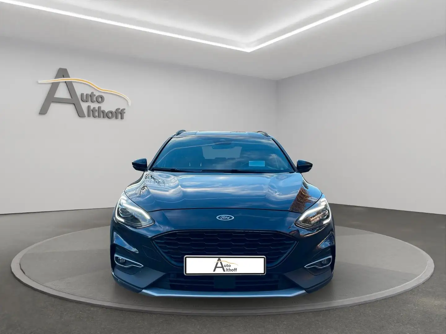 Ford Focus Turnier 1.5 EcoBoost Activ LED NAV KAM ACC Bleu - 2