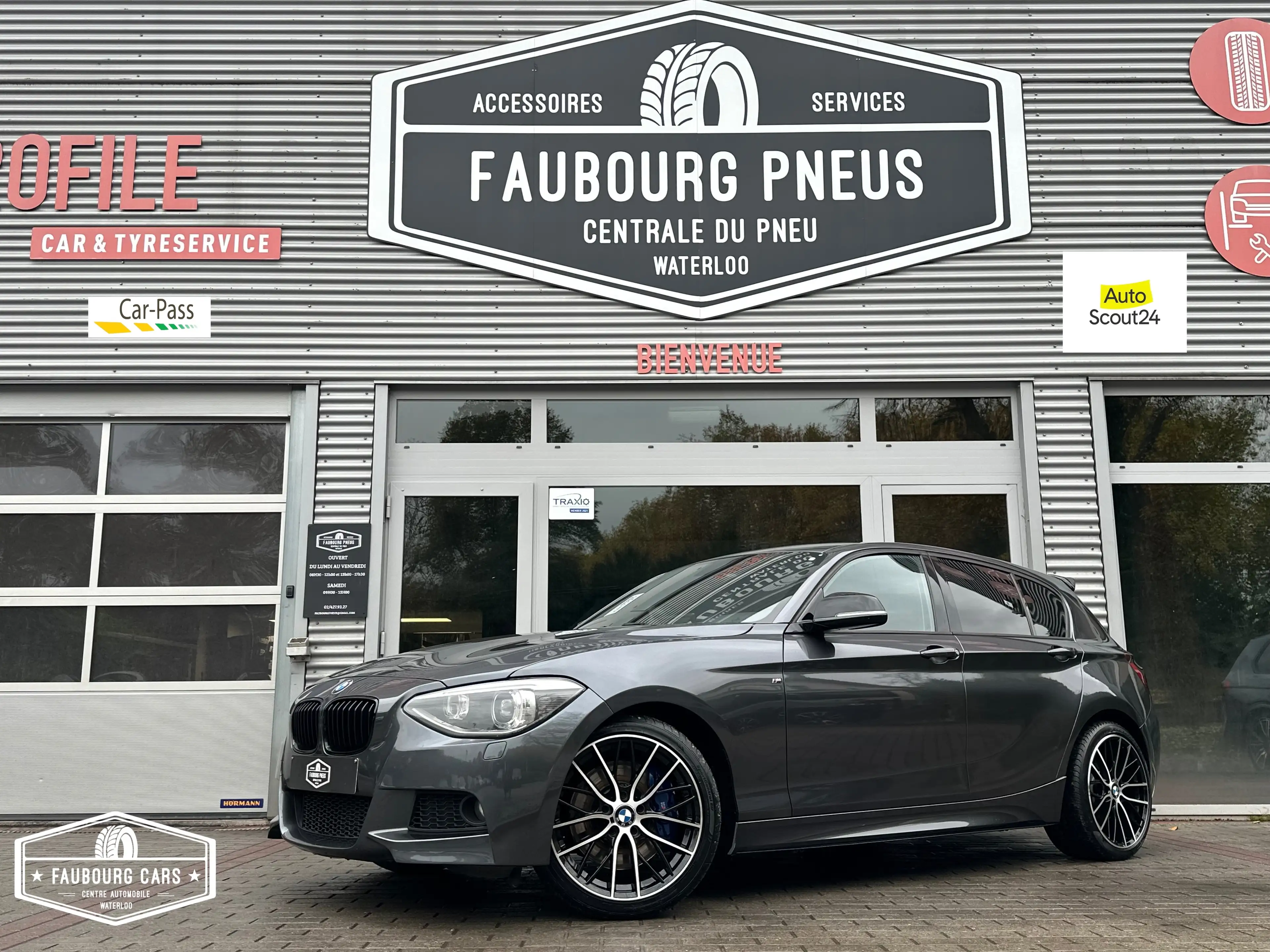 BMW 125 *CAR-PLAY*FULL-PACK-M*XENON*