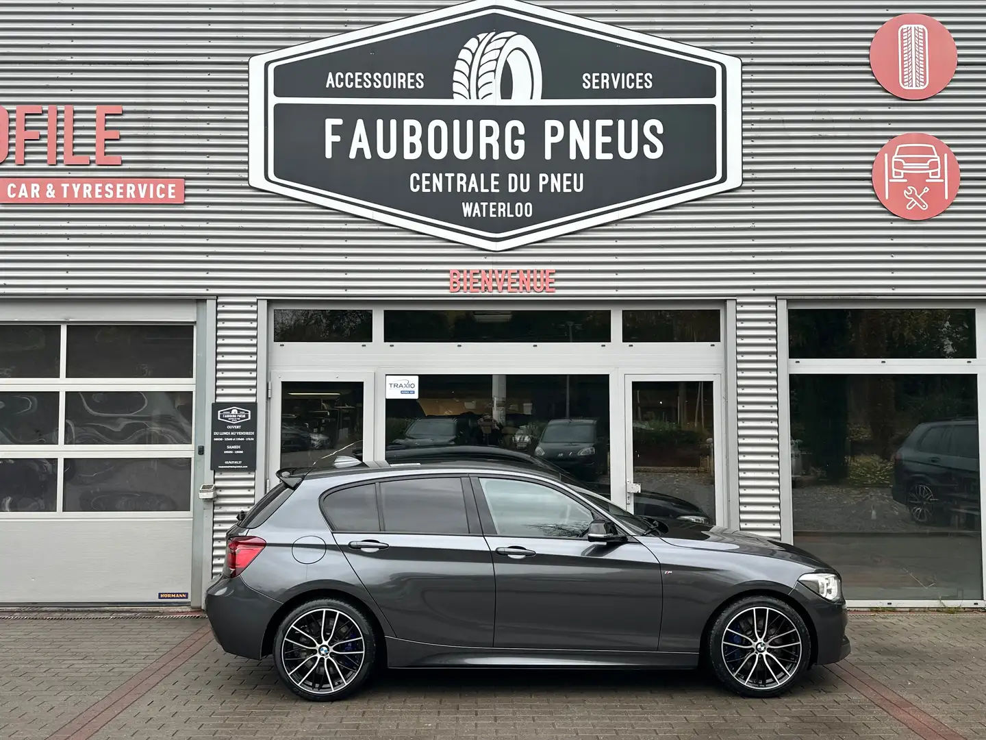 BMW 125 *CAR-PLAY*FULL-PACK-M*XENON* Grigio - 2