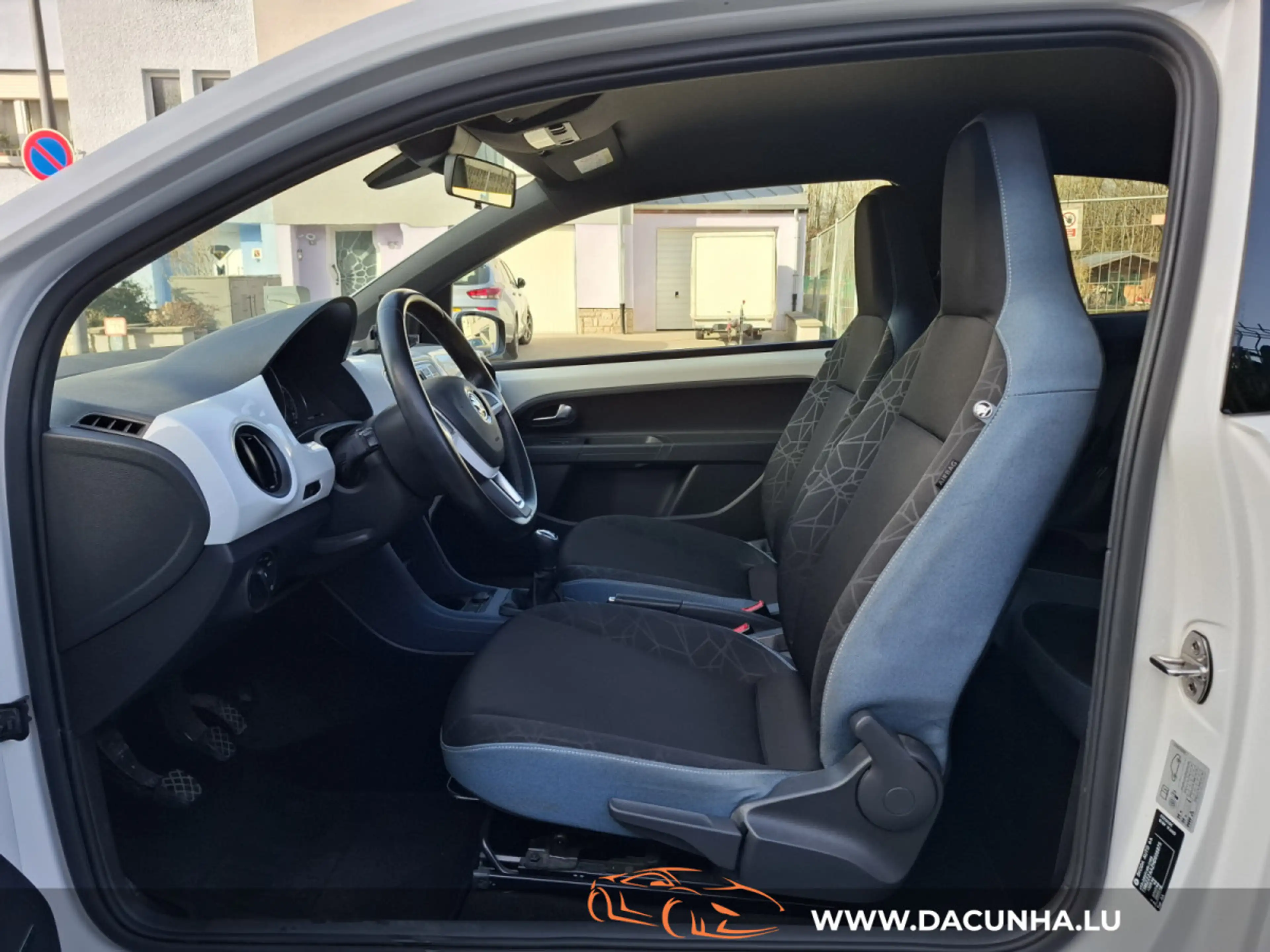 Skoda Citigo 1.0 FUN!!, CLIMA AUTO, SIEGES CHAUFF., PDC, BLUETO — photo 6
