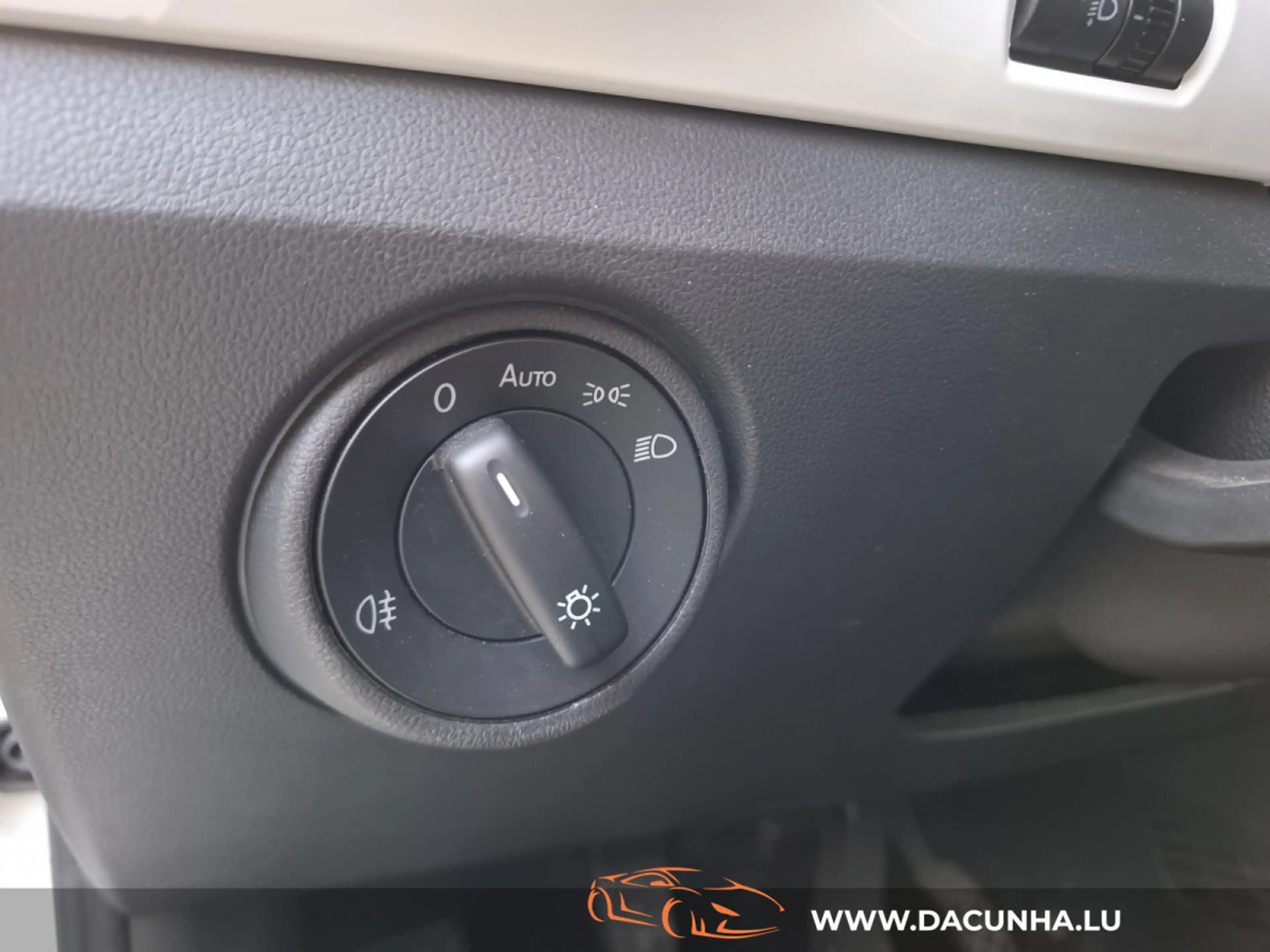 Skoda Citigo 1.0 FUN!!, CLIMA AUTO, SIEGES CHAUFF., PDC, BLUETO — photo 11