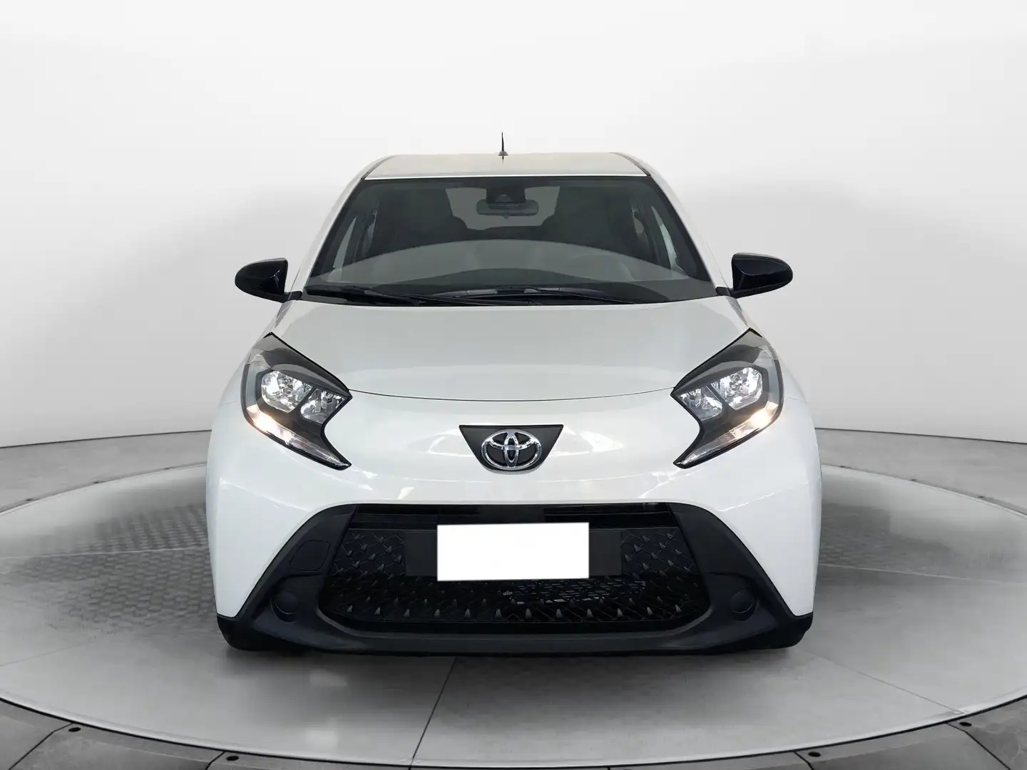 Toyota Aygo X Aygo X 1.0 active Bianco - 2