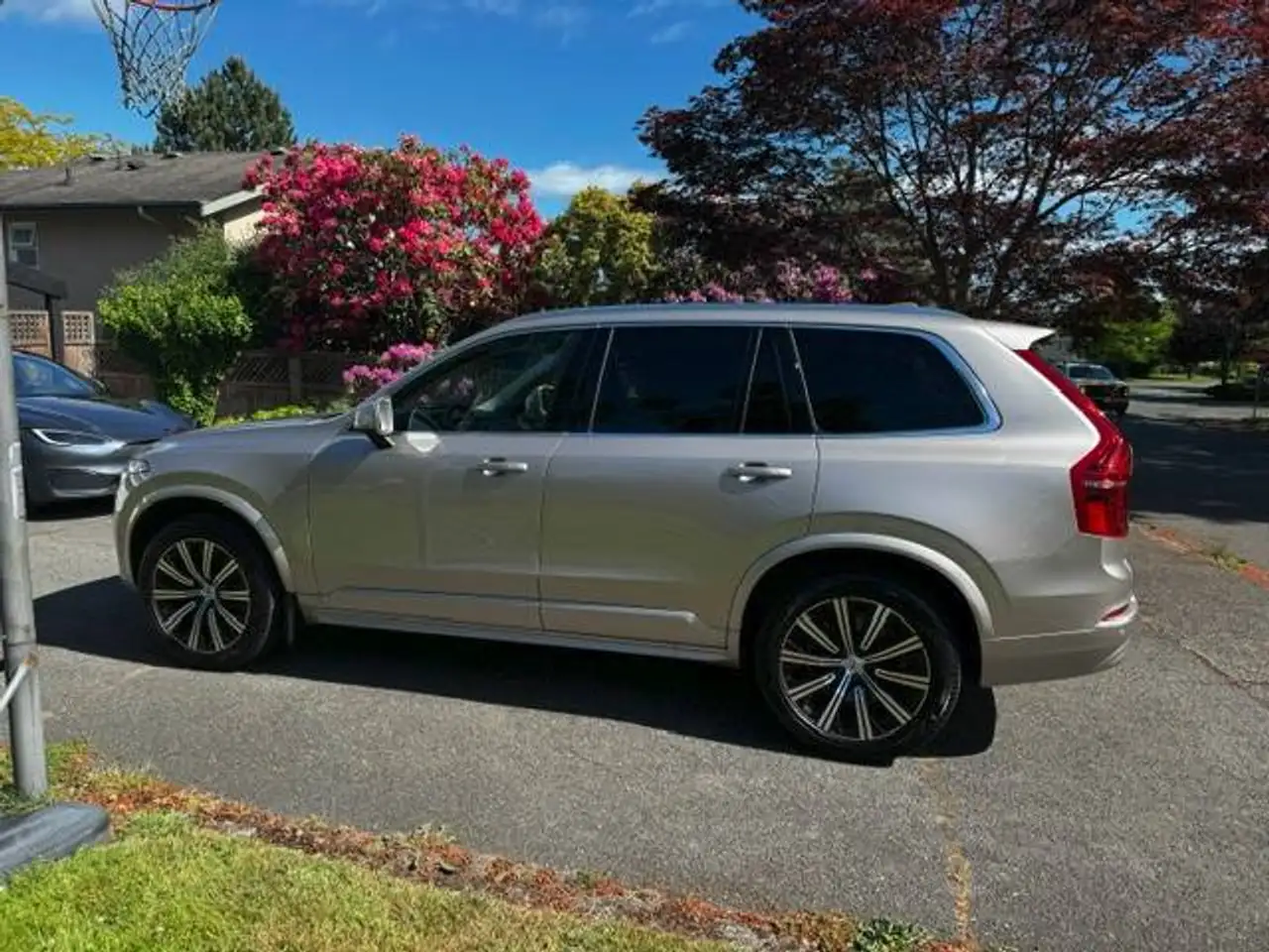 2023 Volvo XC90