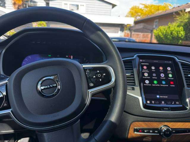 2023 Volvo XC90 B6 Core Trim alt 5