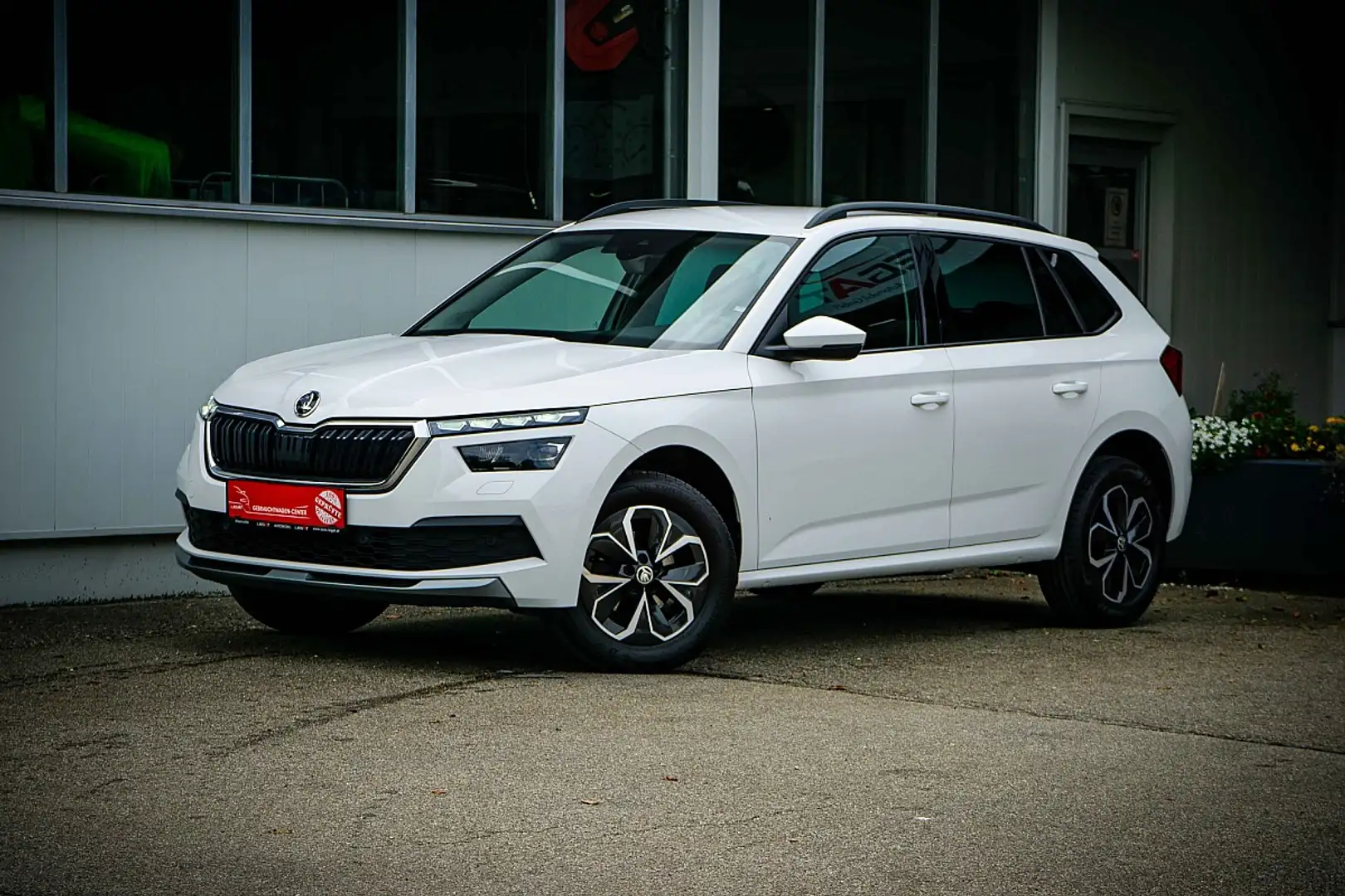 Skoda Kamiq 1,0 TSI Ambition *SITZHEIZUNG*MATRIX-LED* Blanc - 2