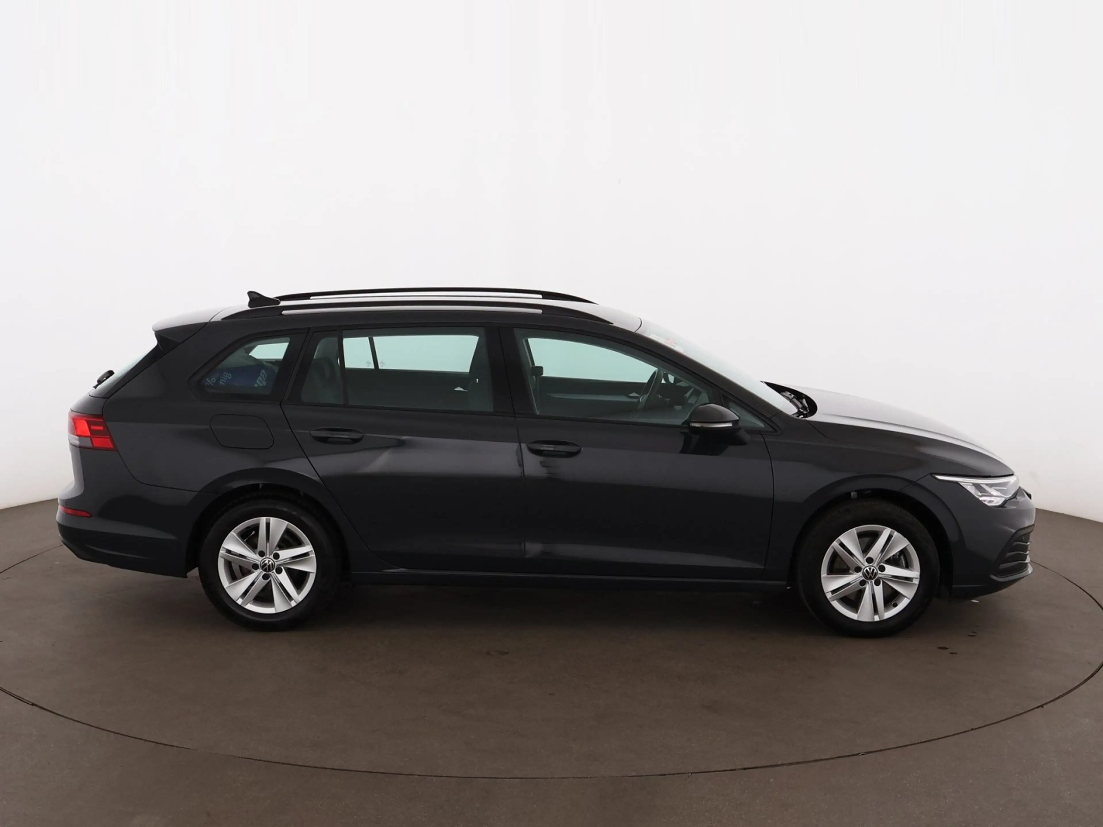 Volkswagen Golf Variant Golf VIII Variant 2.0 TDI Life LED NAVI ASSIST — photo 10