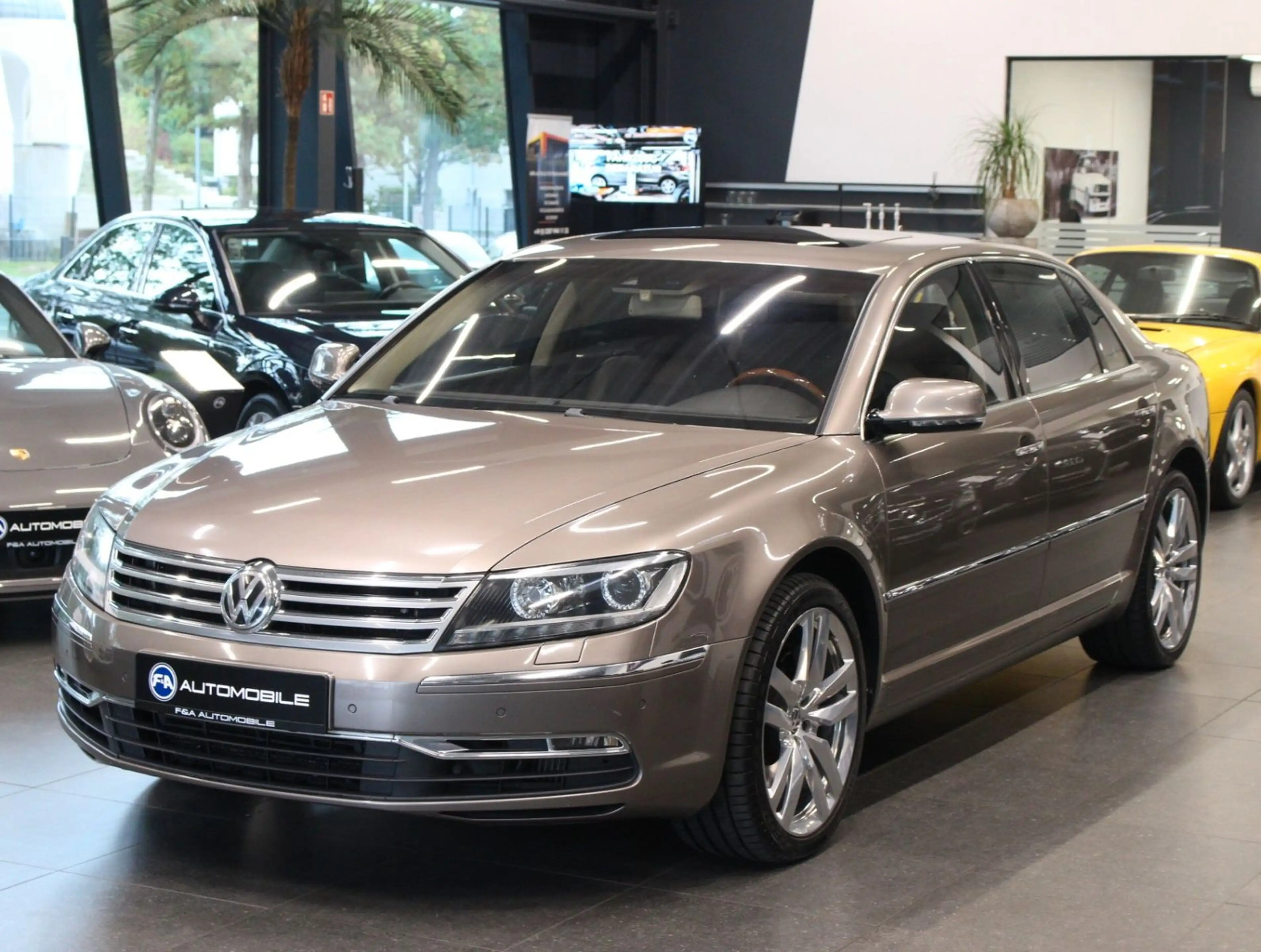 Volkswagen Phaeton V6 TDI 4M Lang Exklusive 4Sitzer+VOLL