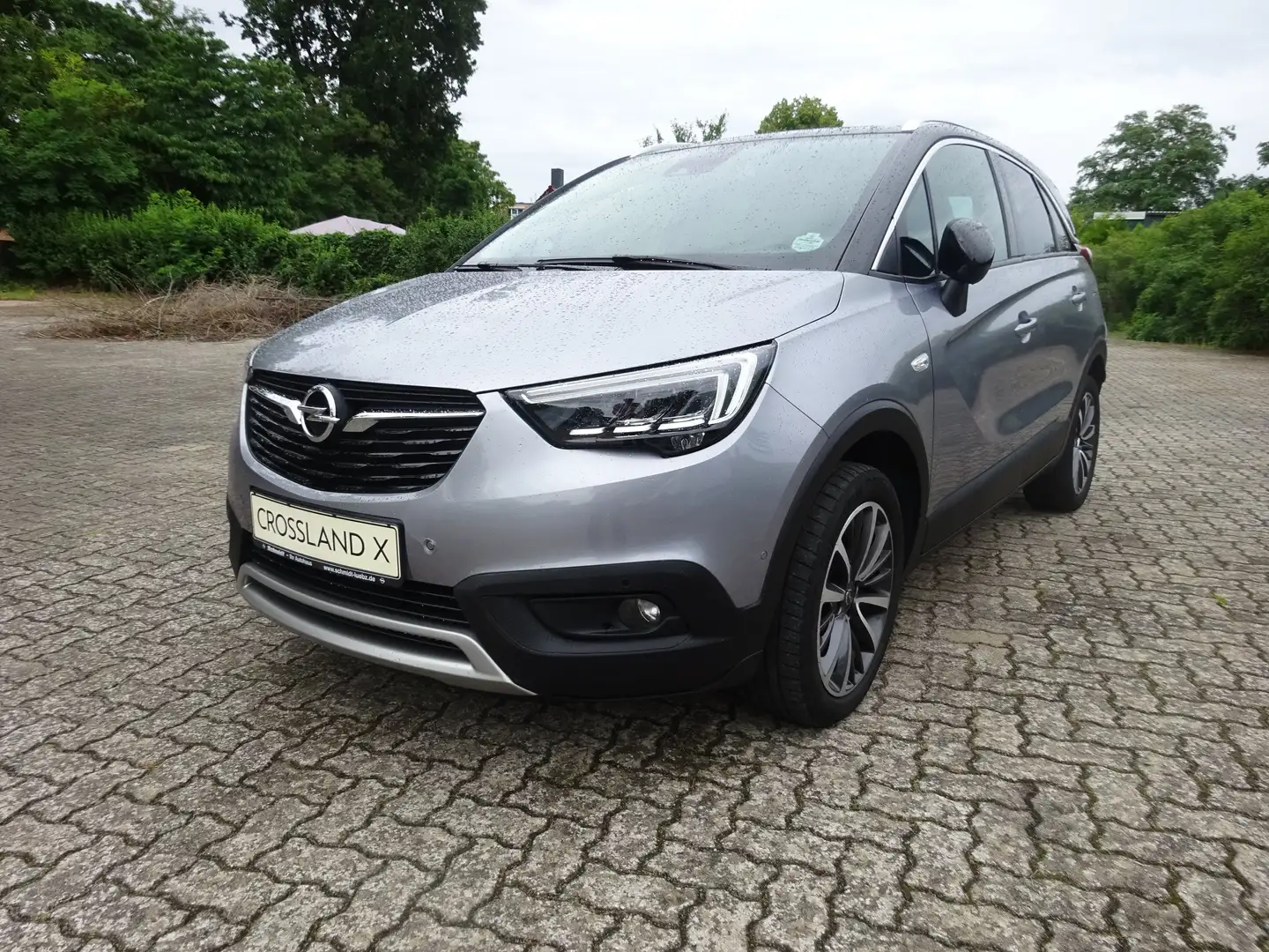 Opel Crossland X 1.2 Start/Stop Ultimate Silber - 1