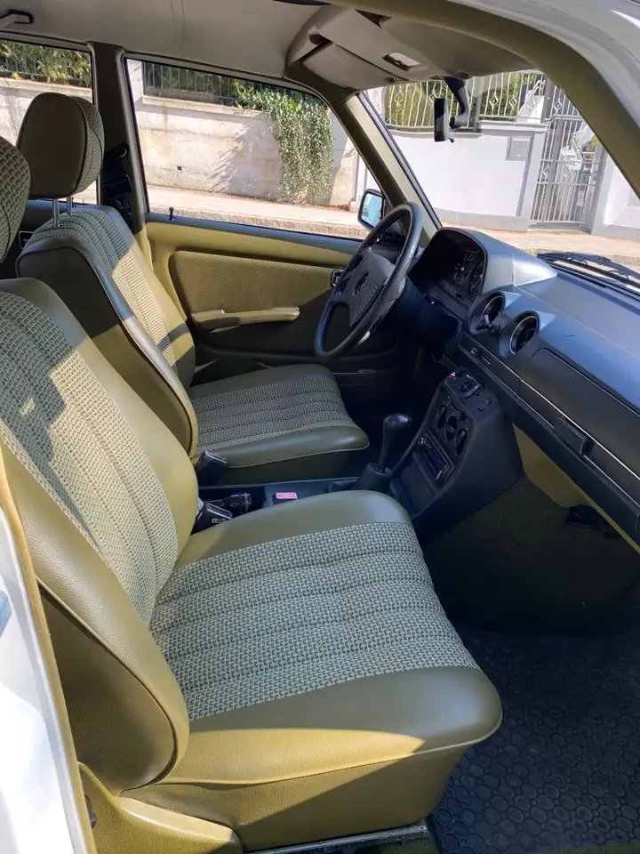 Mercedes-Benz 220 Old/Younftimer, foto 6