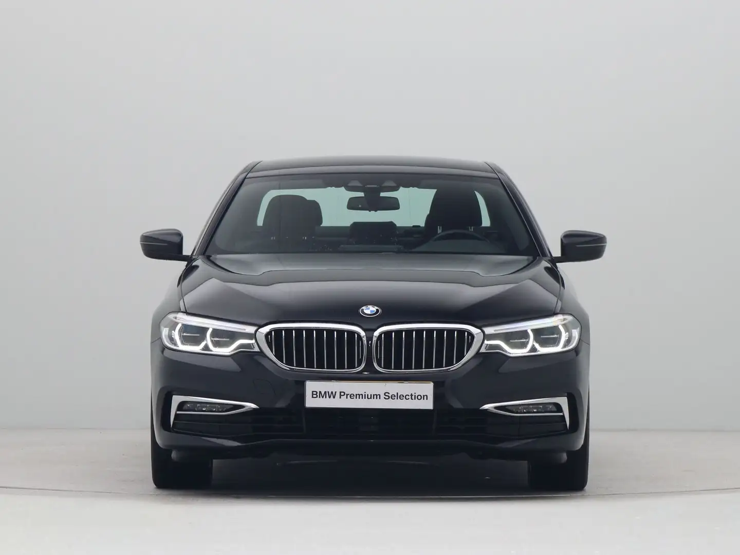 BMW 530 5 Serie 530e iPerformance High Executive Zwart - 2