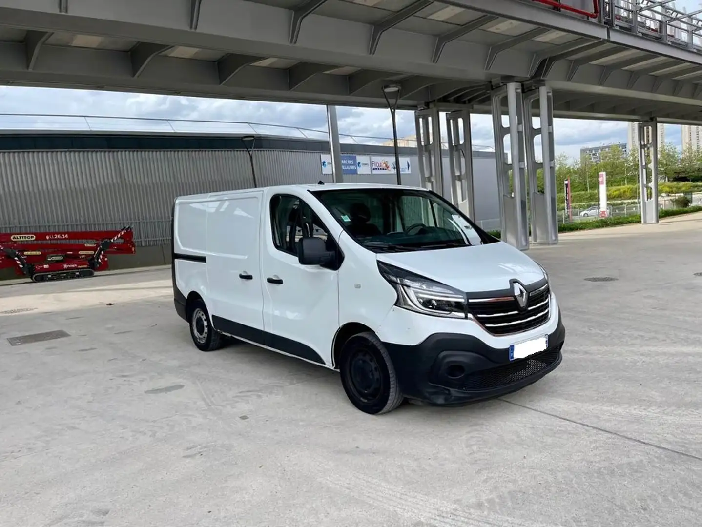 Renault Trafic TRAFIC ISOTHERME 2.0 DCI 115 L1H1 1000 KG Blanc - 1