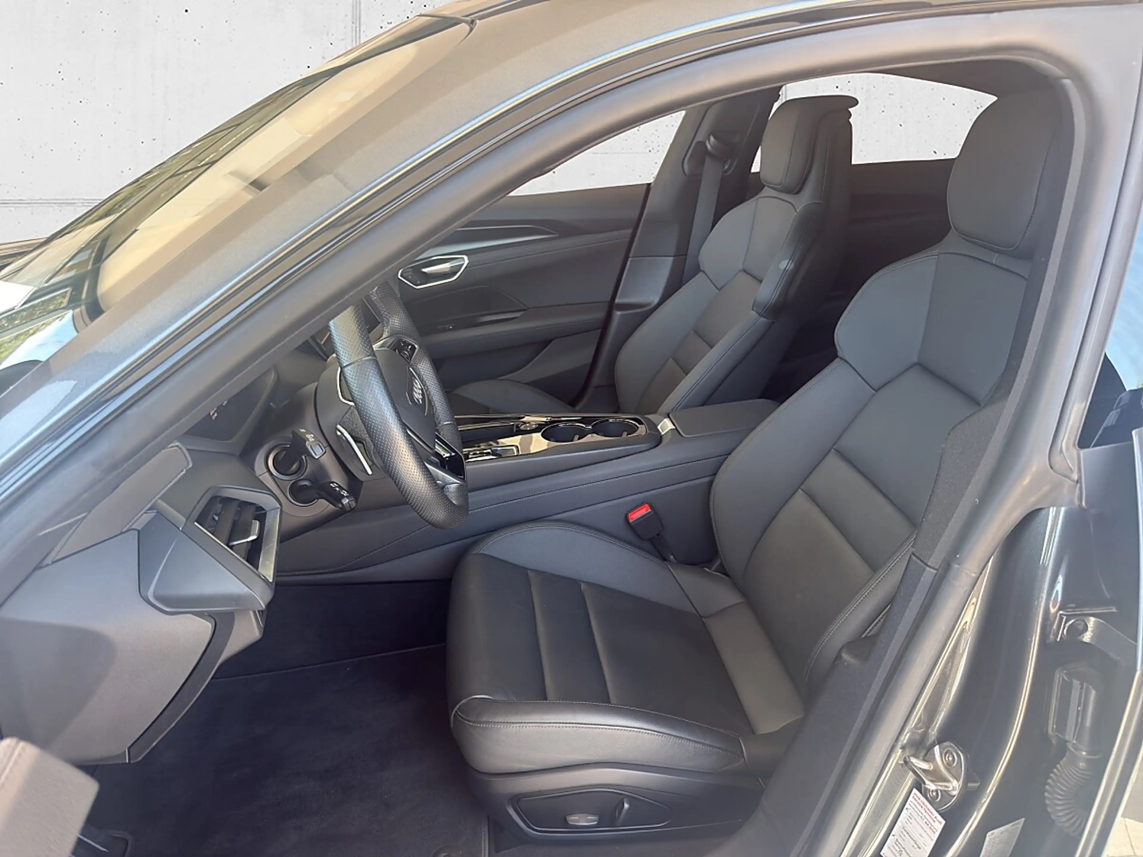 Audi e-tron GT 93,4kWh quattro Luft/Allradlenkung/Matrix/Top! — photo 9