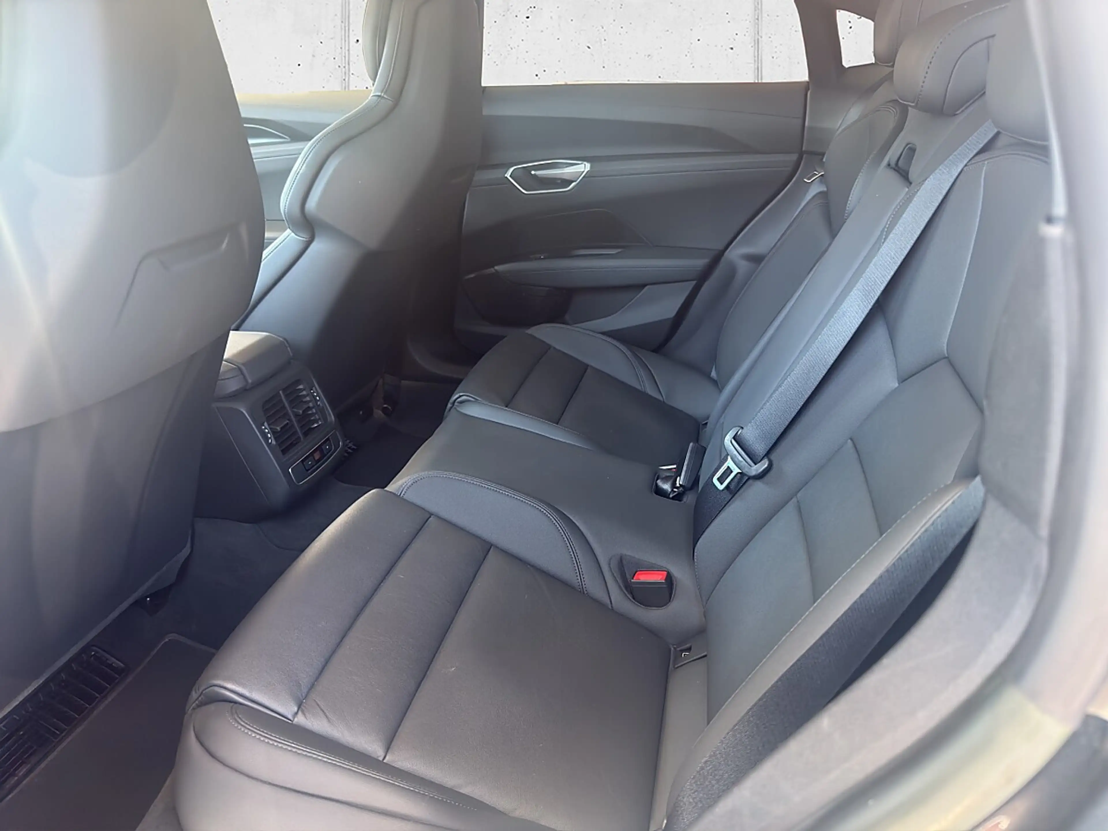 Audi e-tron GT 93,4kWh quattro Luft/Allradlenkung/Matrix/Top! — photo 12