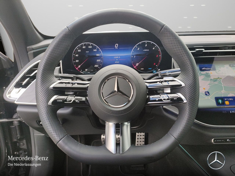 Mercedes-Benz E 220 d Edition AMG-Line Fahrass 360° Pano Distr. — photo 14