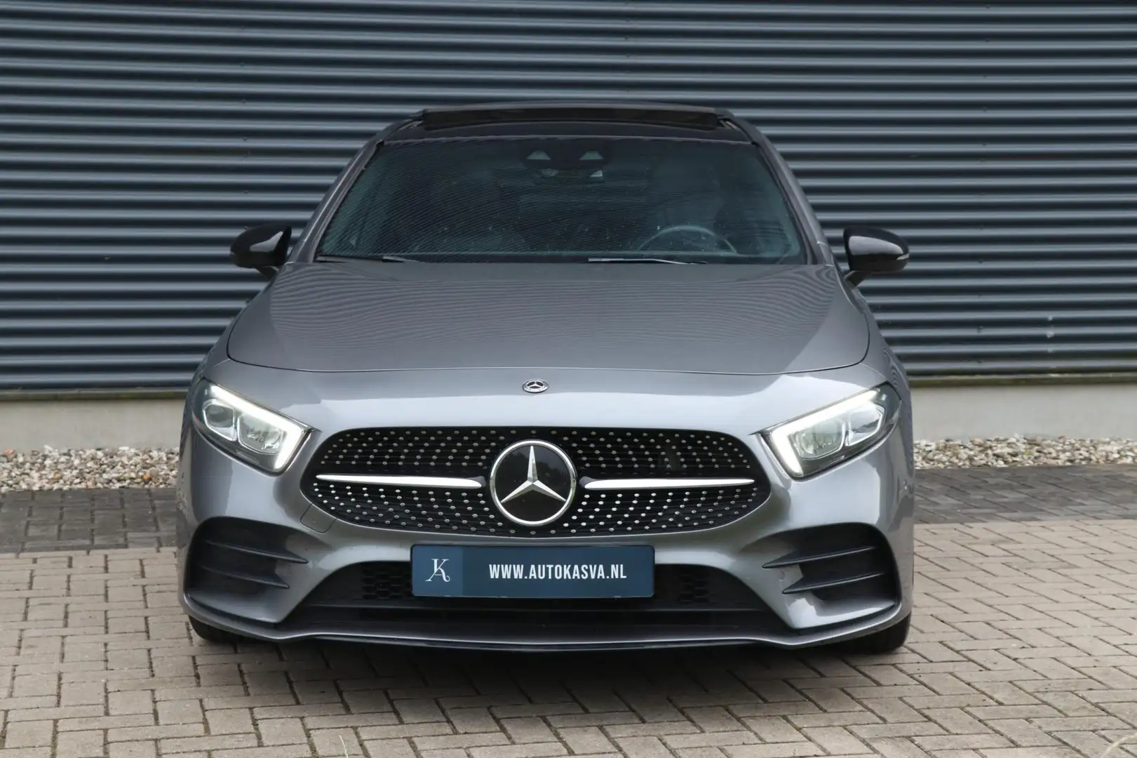 Mercedes-Benz A 200 AMG | PANO - SFEER - VOLL! Gris - 2