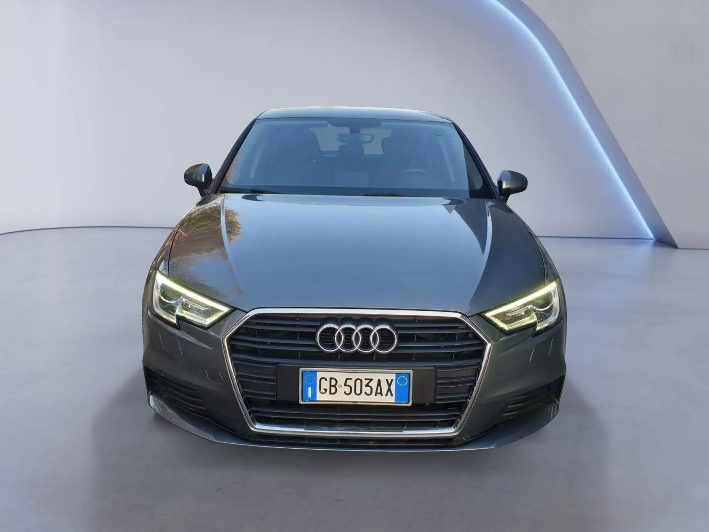 Audi A3 Sportback 35 2.0 TDI Business 150 CV Grigio - 2