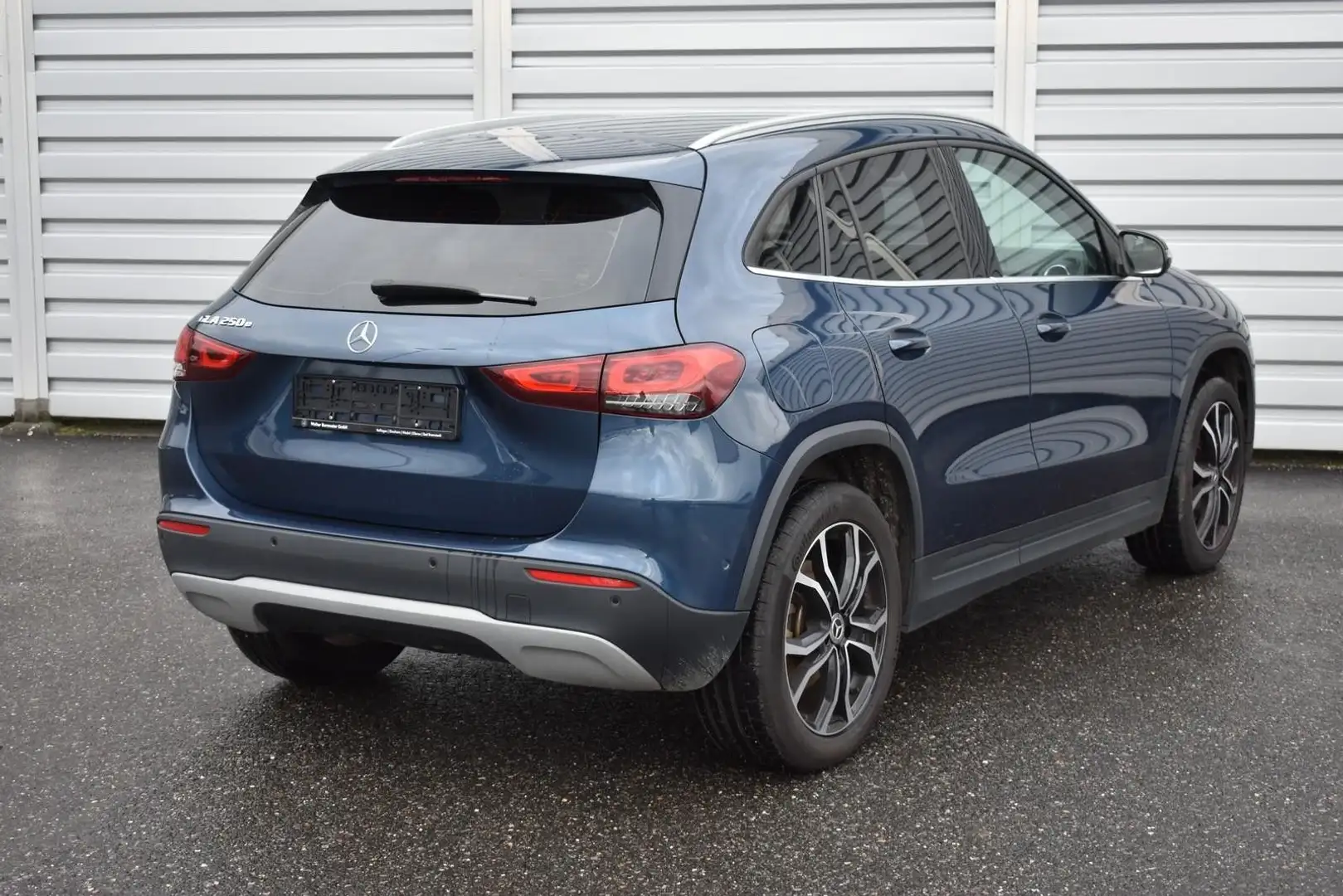 Mercedes-Benz GLA 250 e Multibeam|Kamera|Leder|Winterpaket Blau - 2
