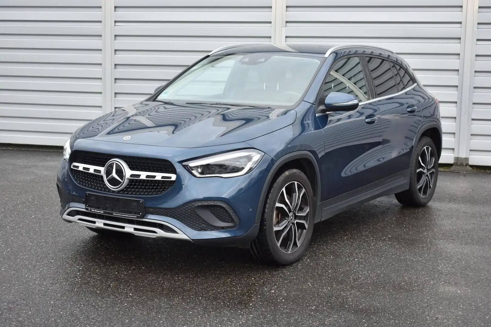 Mercedes-Benz GLA 250 e Multibeam|Kamera|Leder|Winterpaket Blau - 1